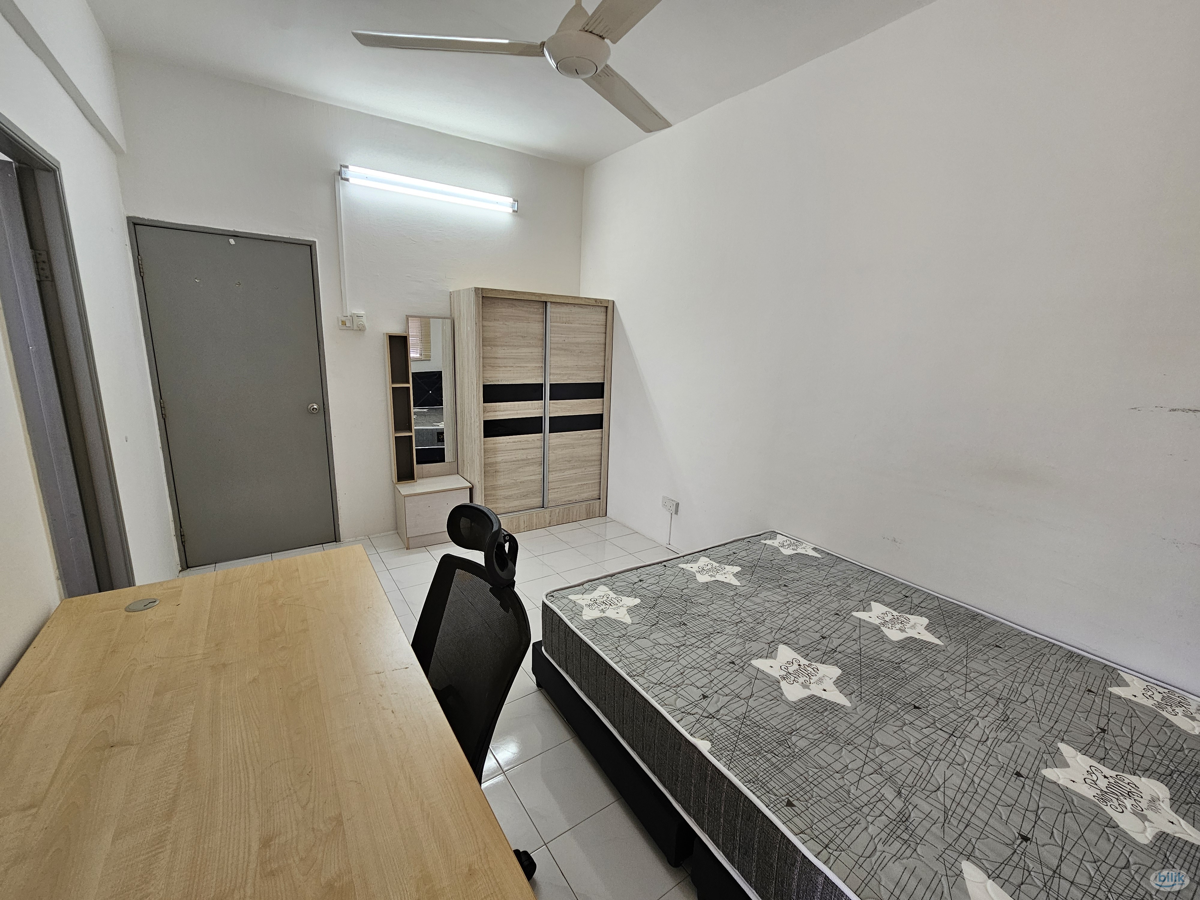 Desa Alor Vista Furnished Aircond Master room included utilties Private Bathroom MIX GENDER - Image 2