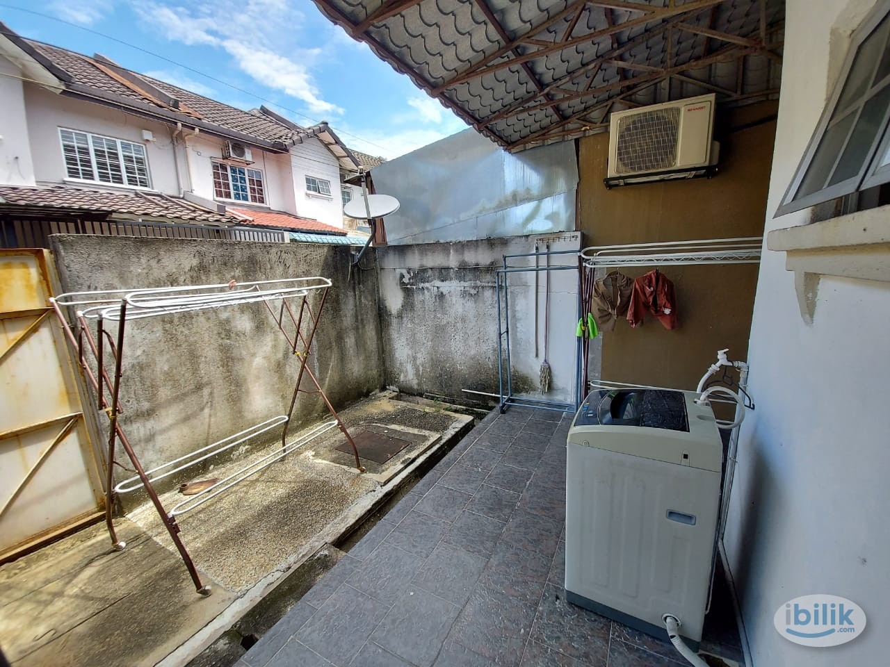 Single Room with Aircond@ Subang Bestari Landed house, near to HELP Uni Subang 2, easy access to Sungai Buloh, - Image 2
