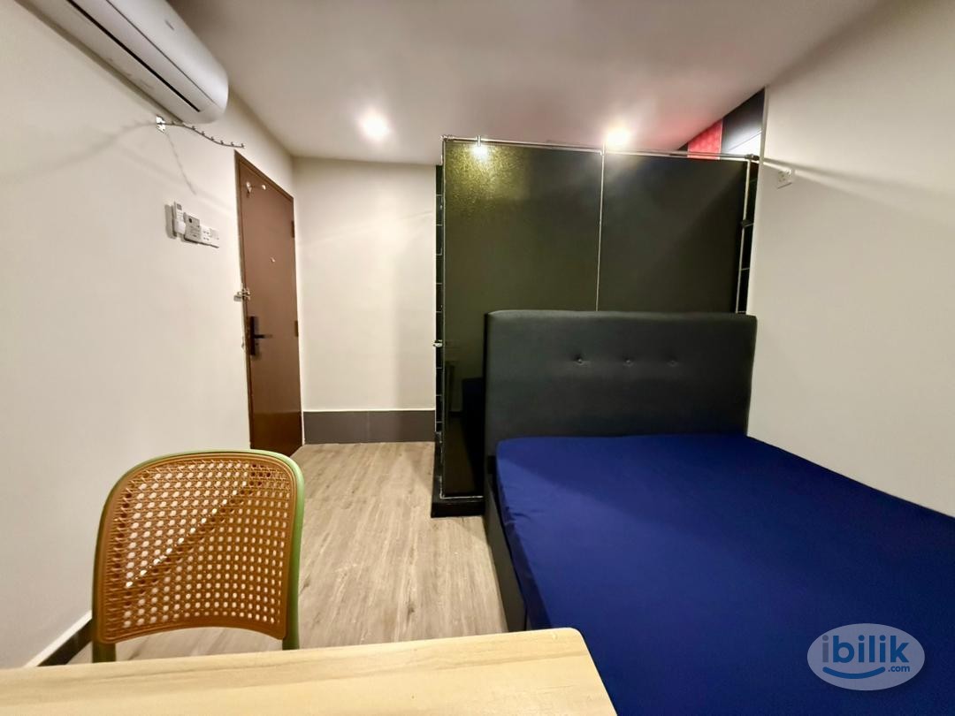 Private room+bathroom🚶‍♂️Walking distance to LRT Kelana Jaya - Image 1