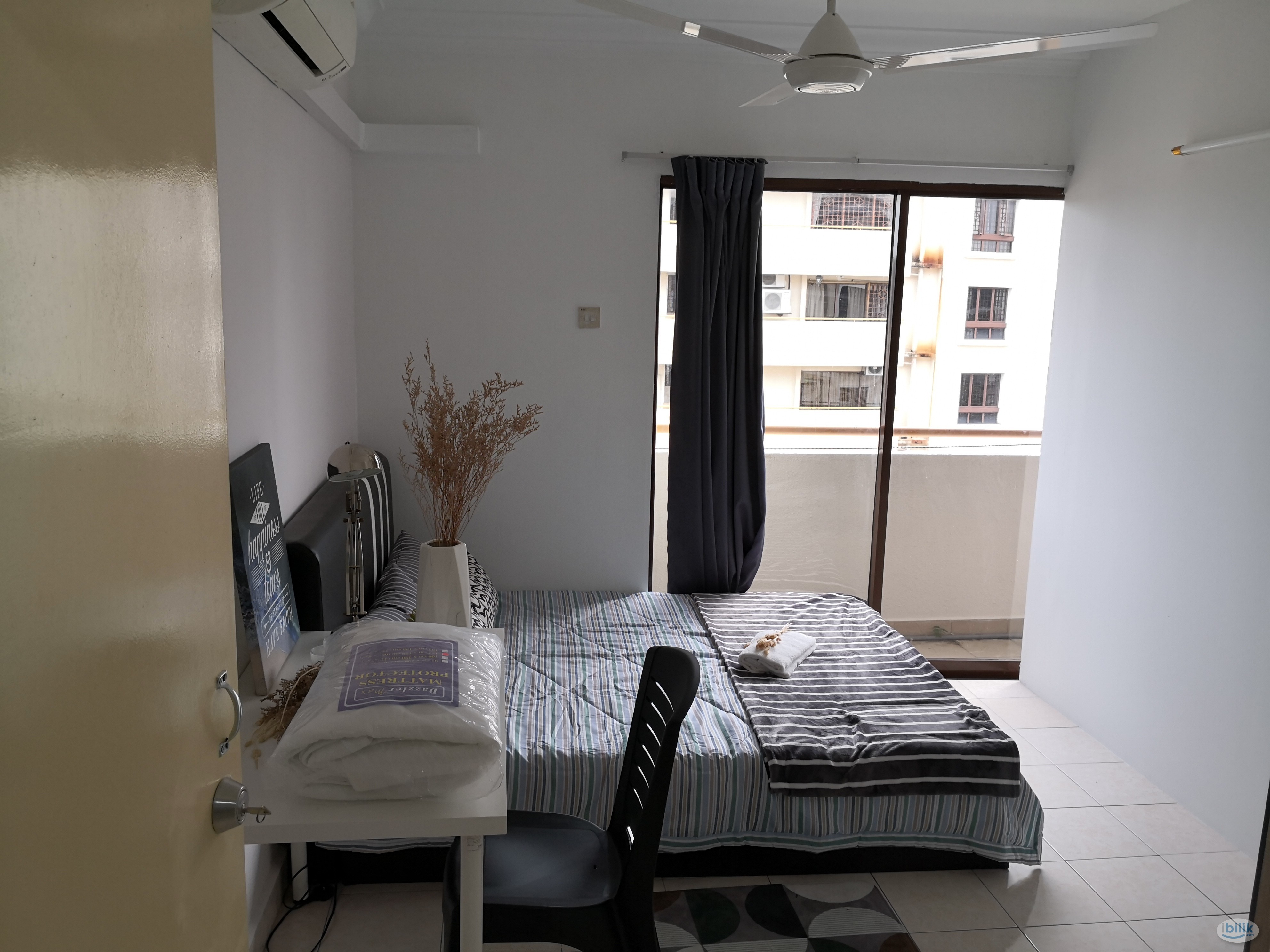 Middle Room at Palm Spring, Kota Damansara.. - Image 3