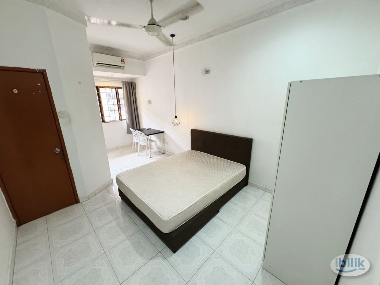💥FIRST MONTH RENTAL RM 1️⃣PROMO💥BANDAR UTAMA COUPLE MIDDLE ROOM FOR RENT‼️‼️Near to ONE UTAMA, MING TIEN FOOD COURT , CE - Image 1