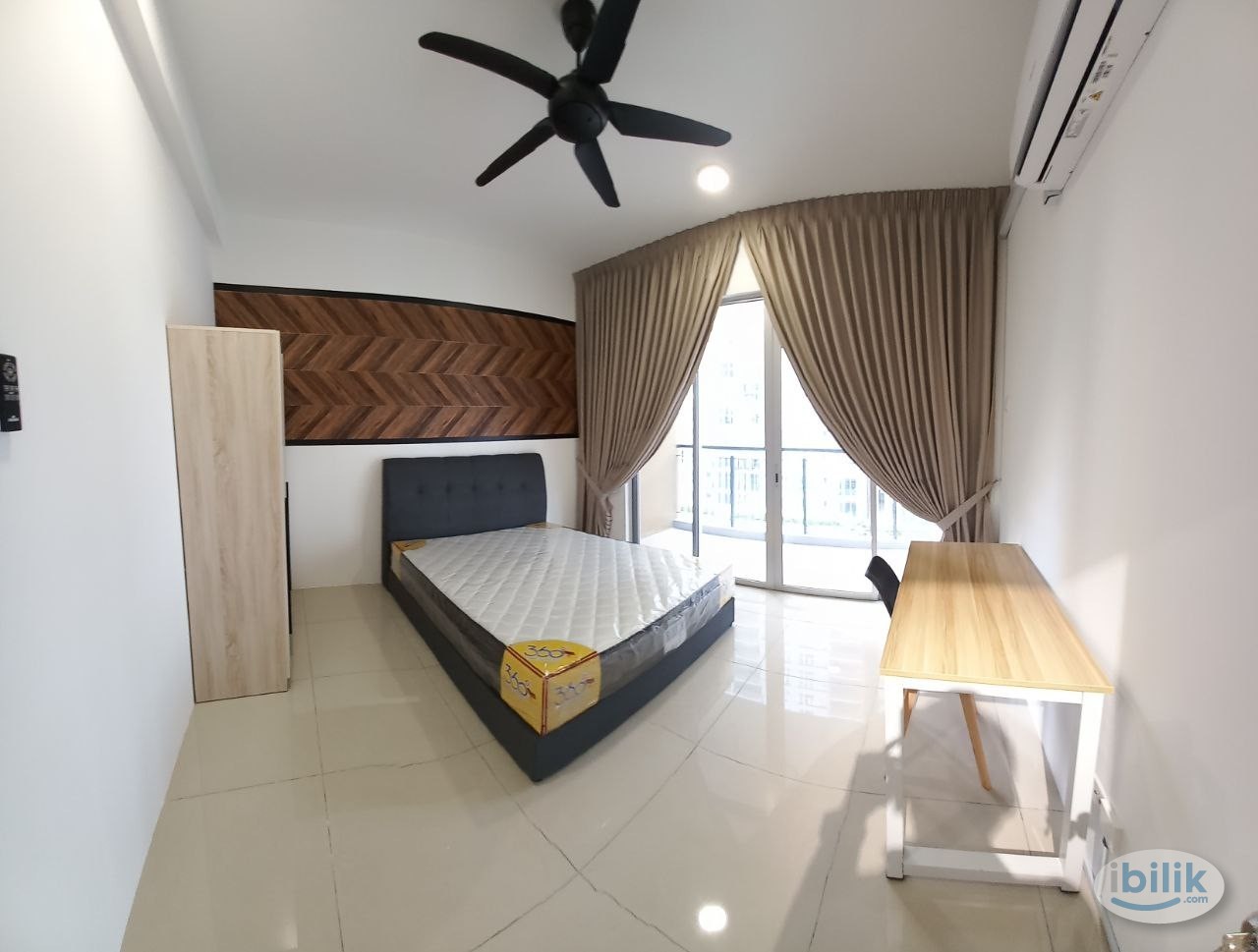 (FEMALE) BALCONY Room 🔥 at Platinum SPLENDOR, Jalan Semarak KL City Fully Furnished  (no LRT no MRT no KTM) - Image 1