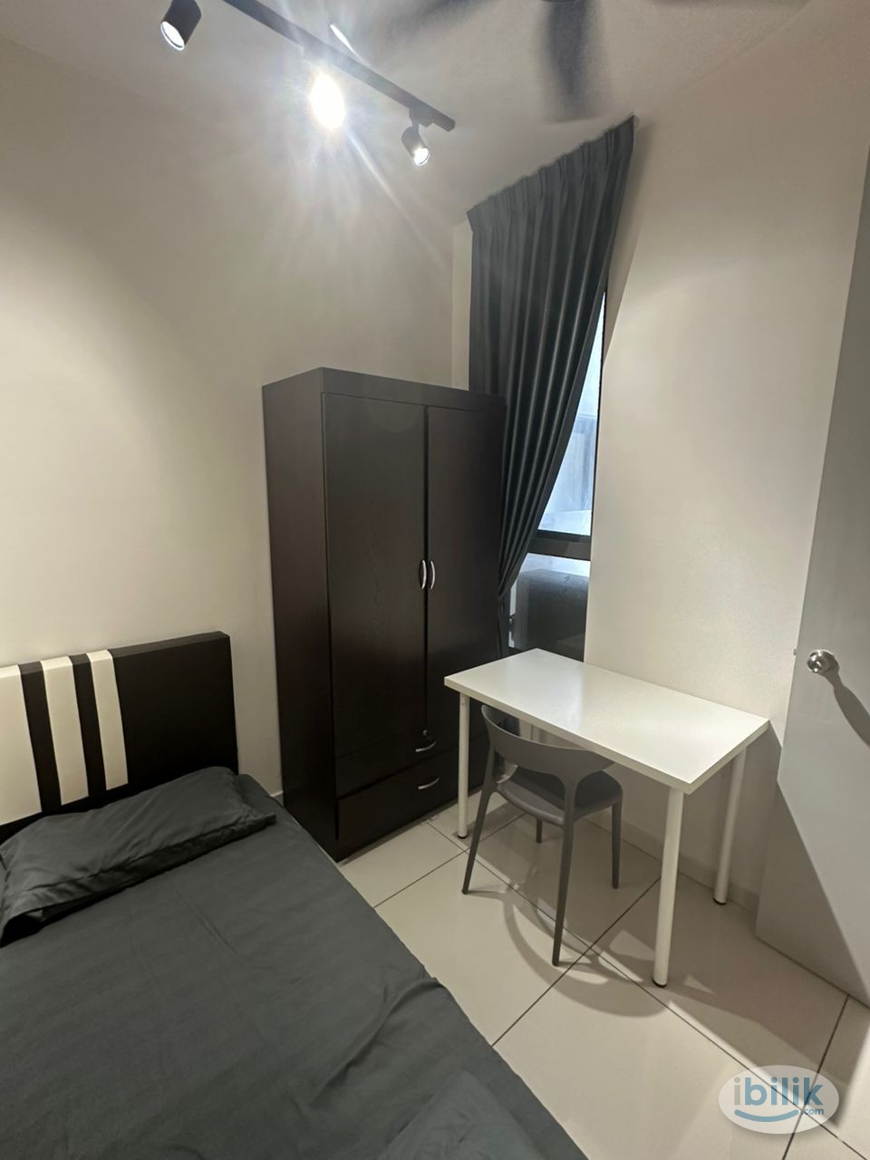 Single room fully furnished mix gender mix race unit for rent - Image 3