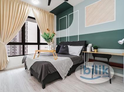Exclusive Fully Furnished Master Room with PRIVATE Bathroom, Walking Distance MRT - Image 1