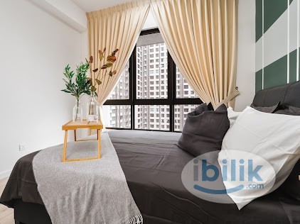 Exclusive Fully Furnished Master Room with PRIVATE Bathroom, Walking Distance MRT - Image 3