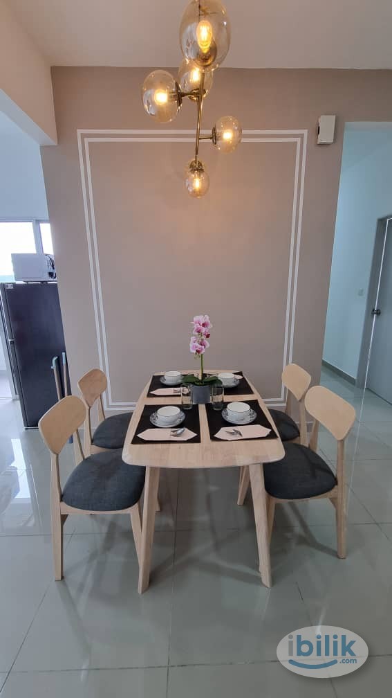 Master Room at Acacia Residences, Sepang - Image 2