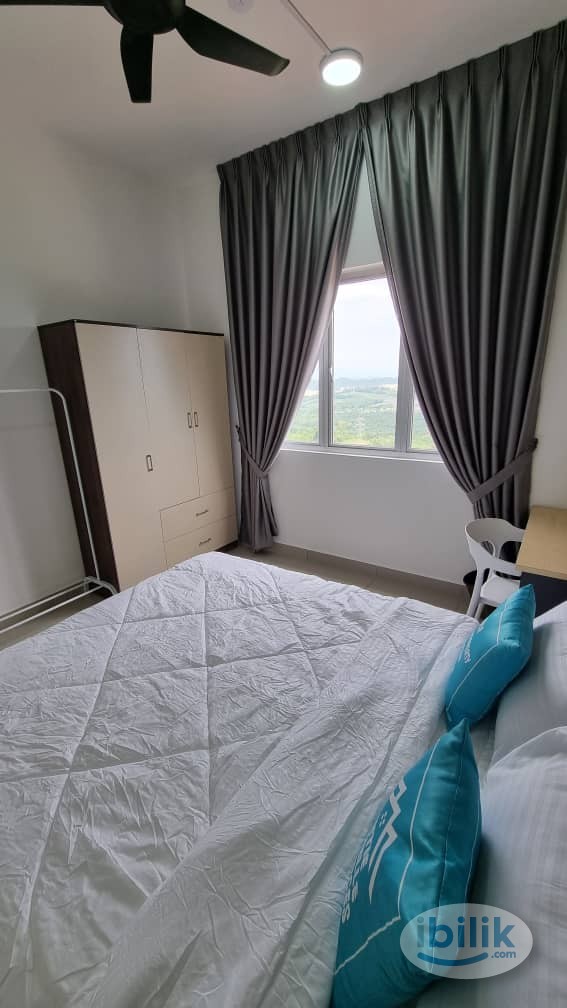 Master Room at Acacia Residences, Sepang - Image 5
