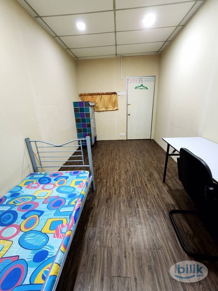 Middle Room at Dataran Sunway, Kota Damansara - Image 1
