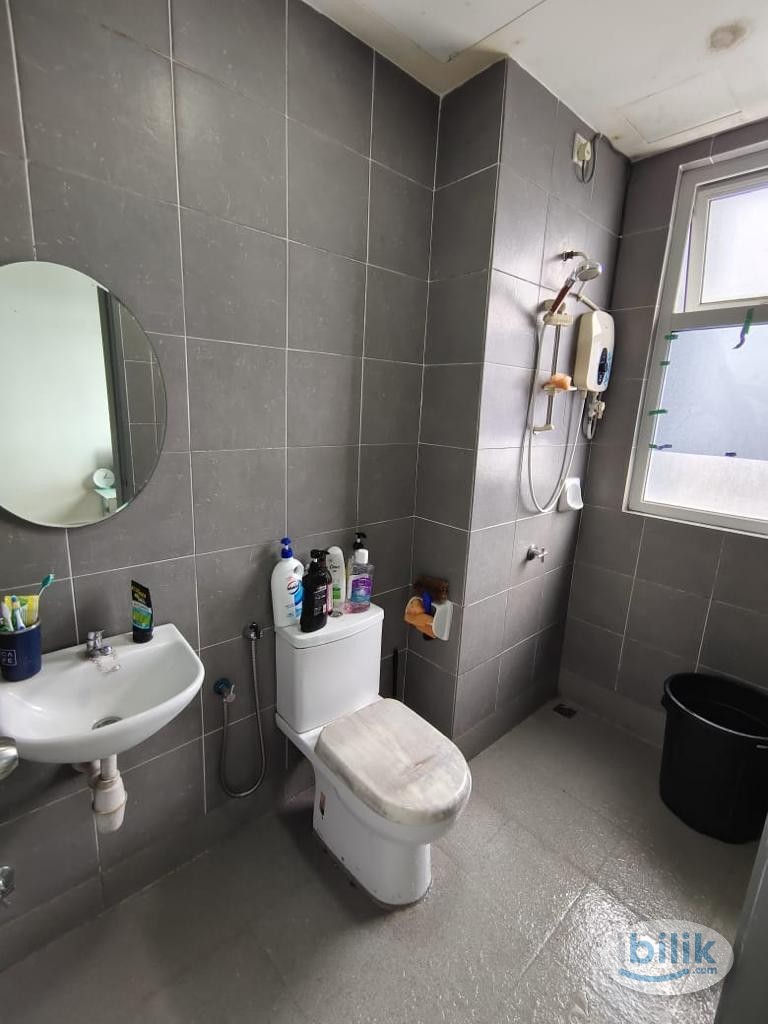 ASAP: Middle Room at V-Residensi 2, Shah Alam - Image 4