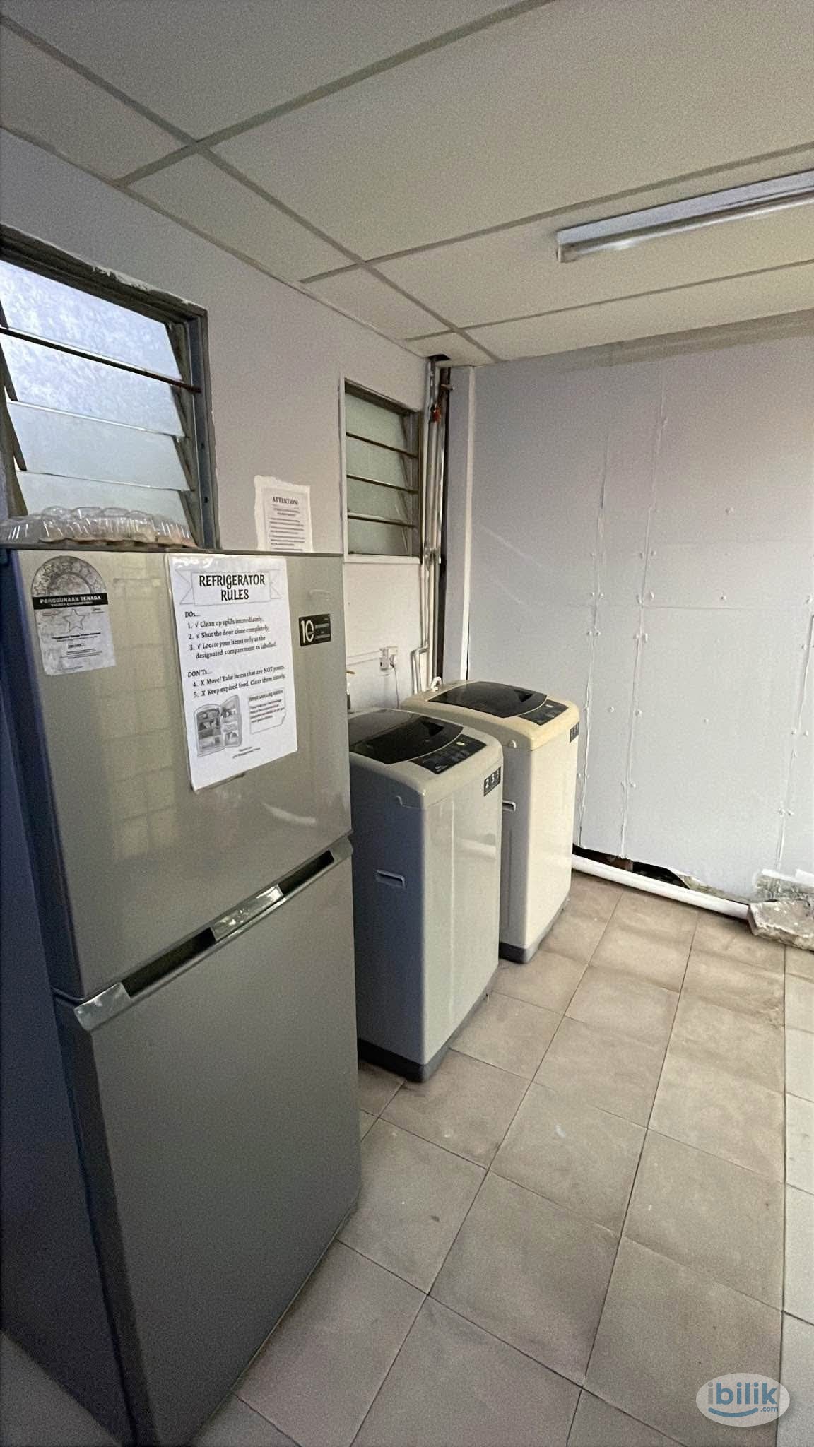 Middle Room at SS14, Subang Jaya (5min Walk To LRT Station) - Image 3