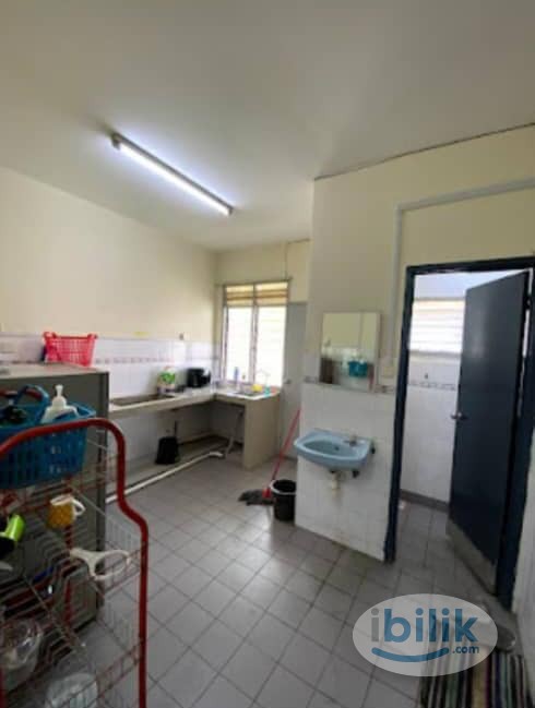 Putra Heights, Subang Jaya Aircone Room To Rent (400m Walk To Putra Heights LRT) - Image 3
