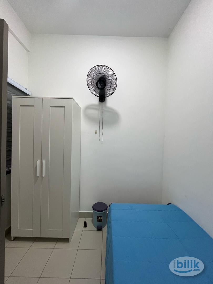 SMALL SINGLE FULLY FURNISHED ROOM - Image 1