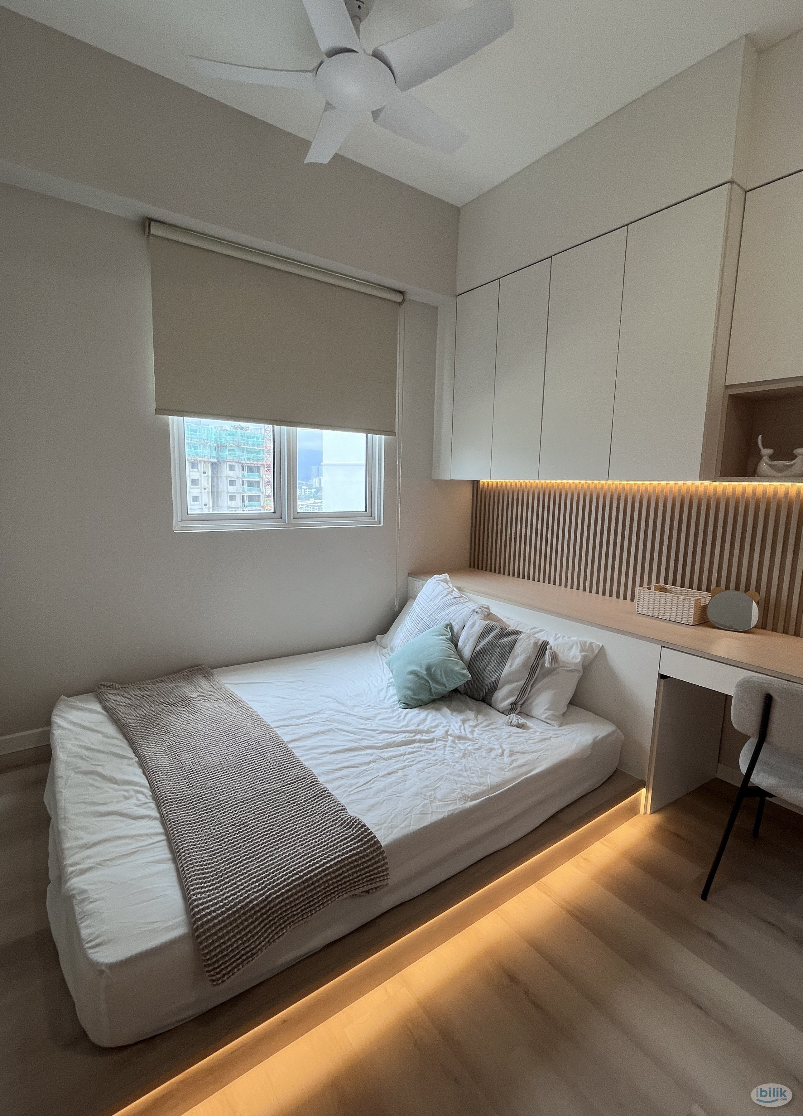 Middle Room at Havana Beach Residences, Bayan Lepas - Image 1
