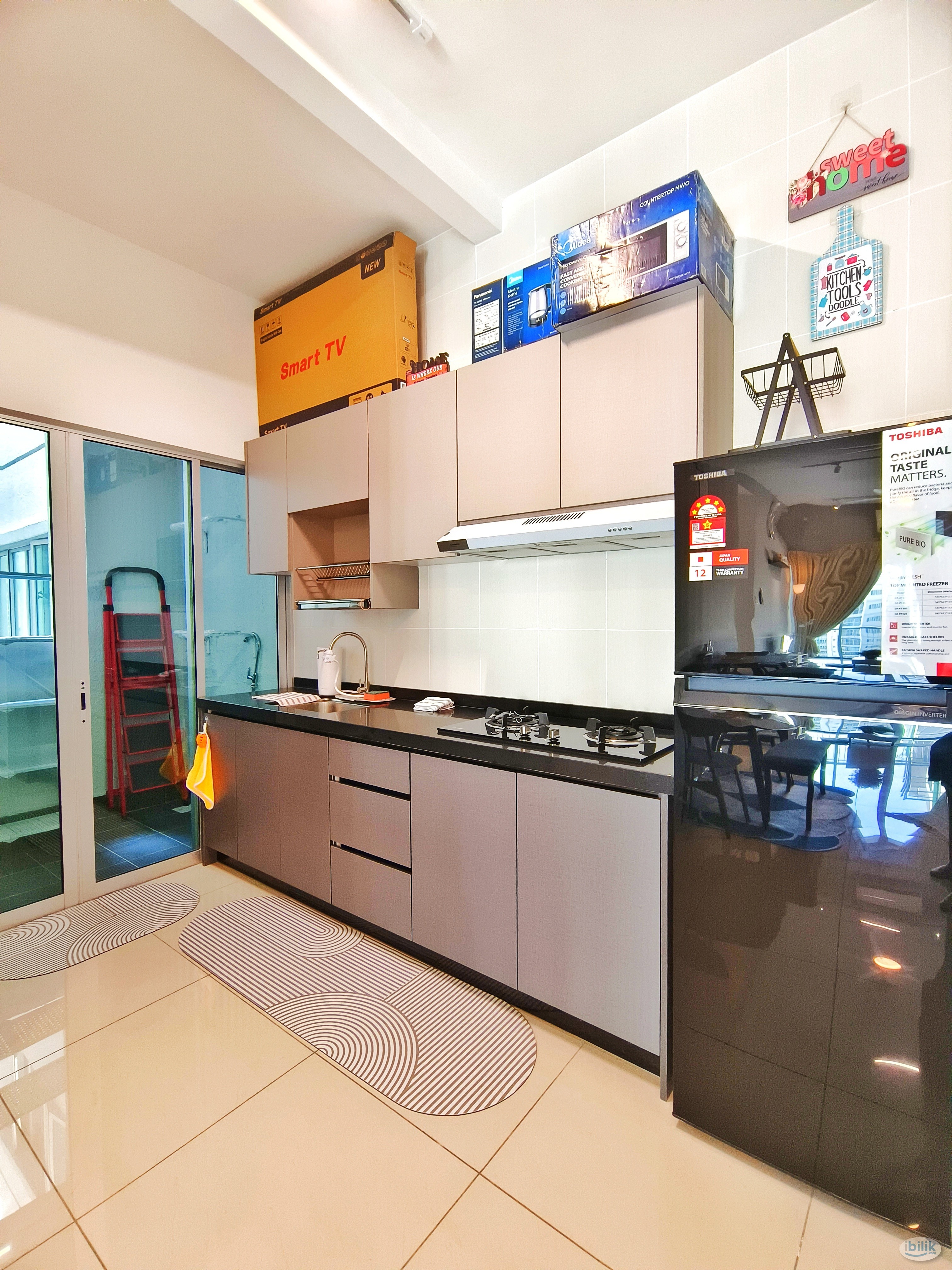 Master Room at Razak City Residences, Sungai Besi - Image 5