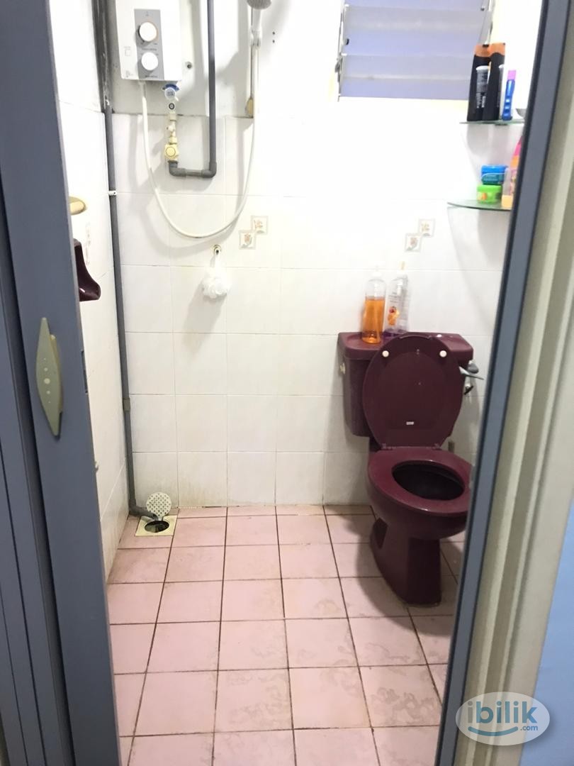 Room for rental in Bandar Utama - Image 3