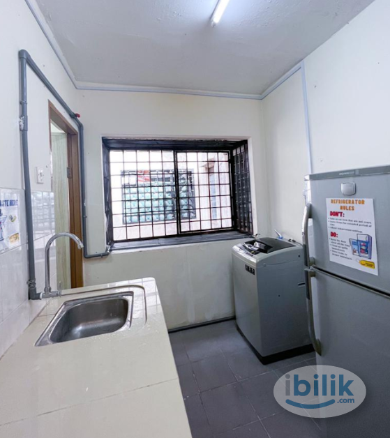 <Damansara Damai> Malay Male Unit, Available Room For Rent IN 🛋️ Lestari Apartment - Image 2