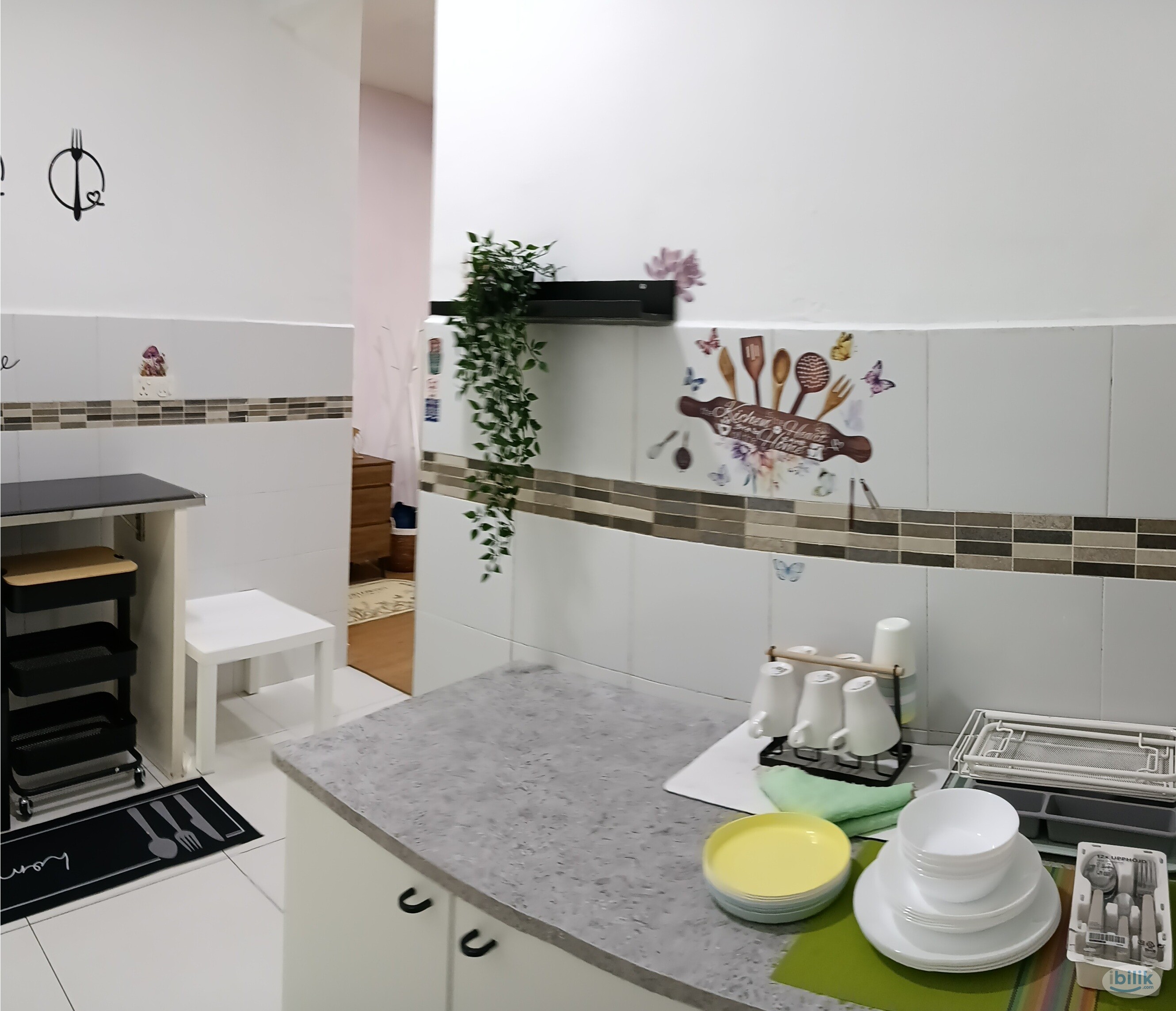 5 MINS TO I-CITY, PREMIUM MIDDLE SUITE!! WORK FROM HOME FRIENDLY!! - Image 5