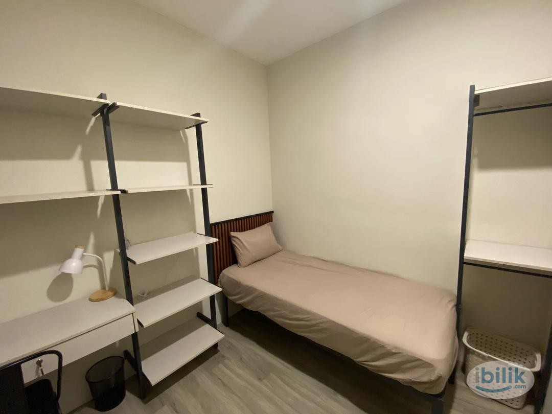 Female Unit Room for Rent at  USJ 21 near LRT Kelana Jaya - Image 4
