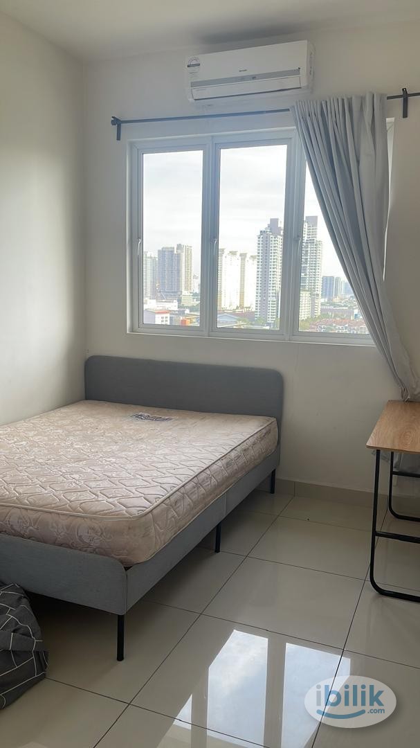 [MIDDLE ROOM] The Regina @ USJ 1 Subang Jaya - Image 1