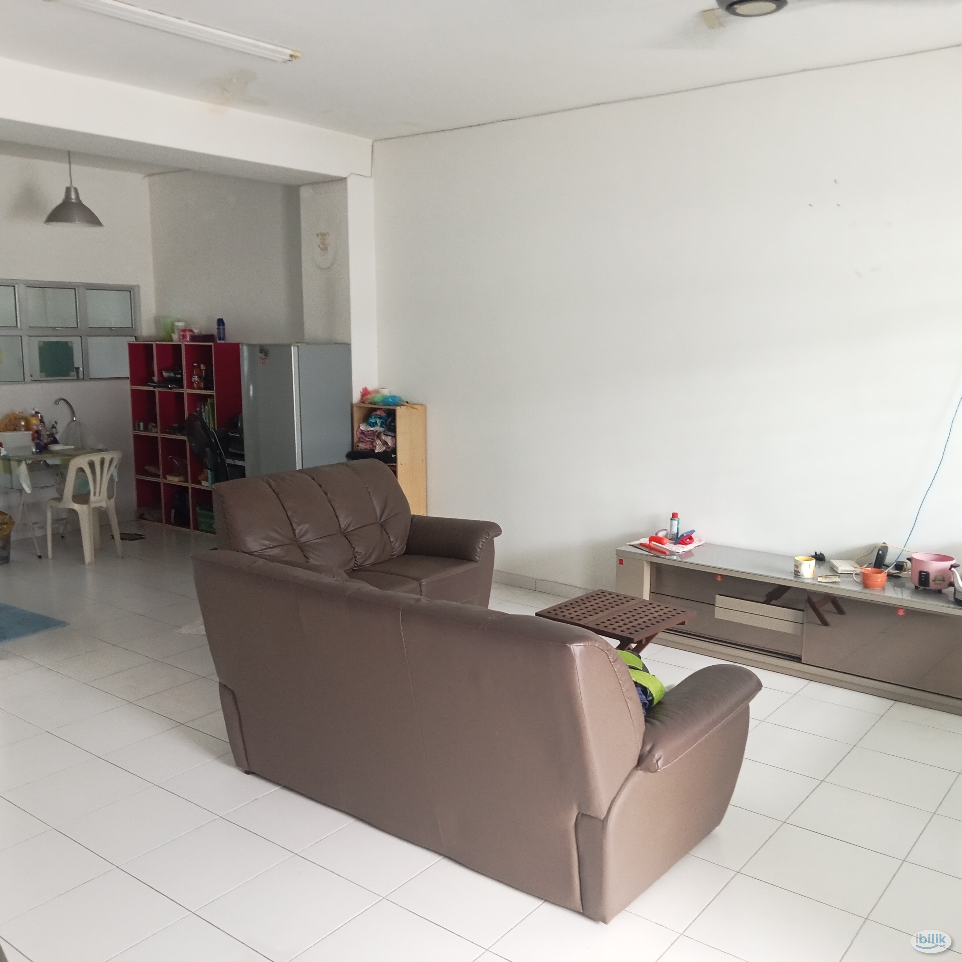 Middle Room at Bukit Indah, Johor Bahru - Image 5