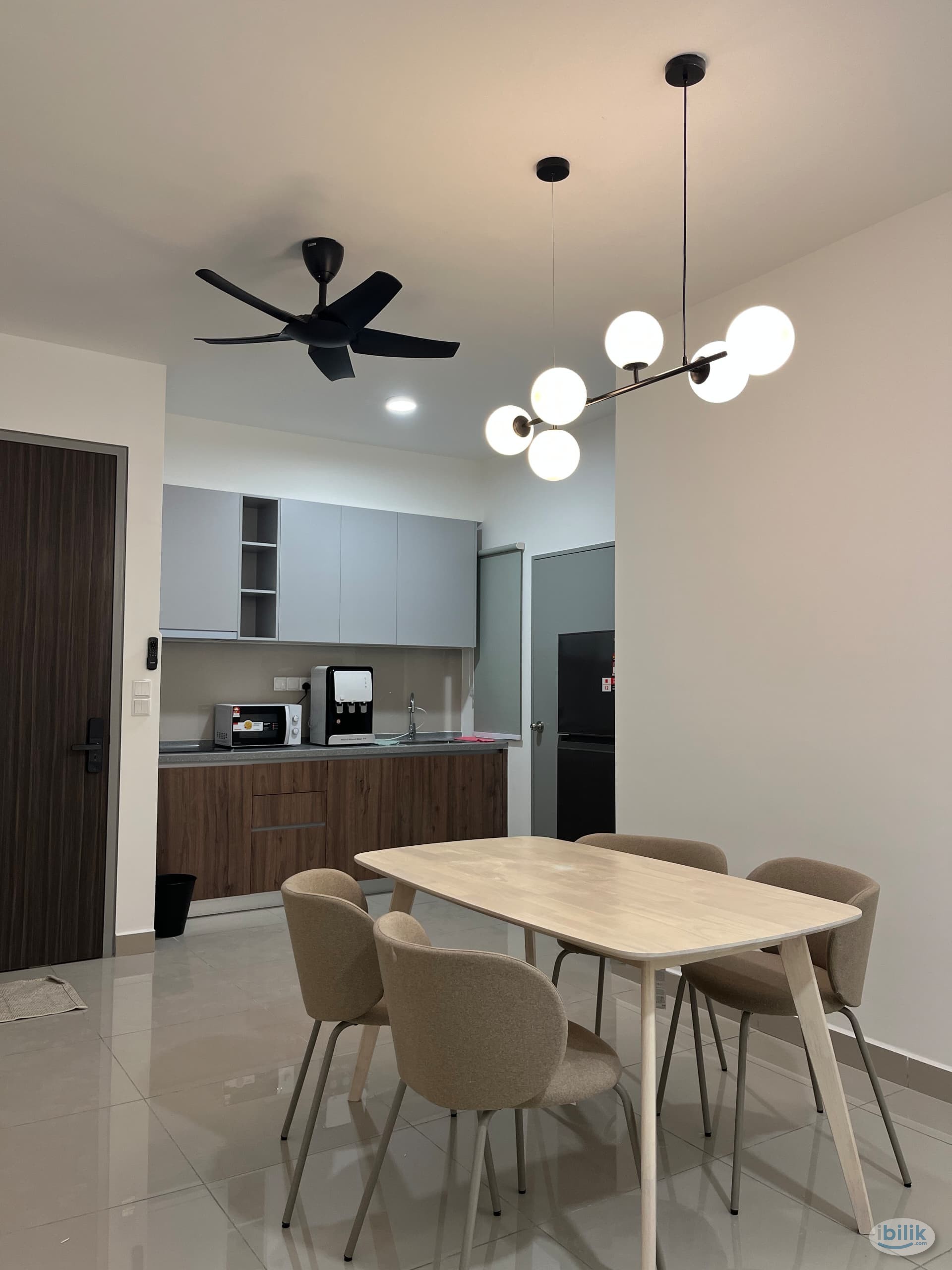 Middle Room | Meta Residence | 300 metres to MRT Putra Permai - Image 4