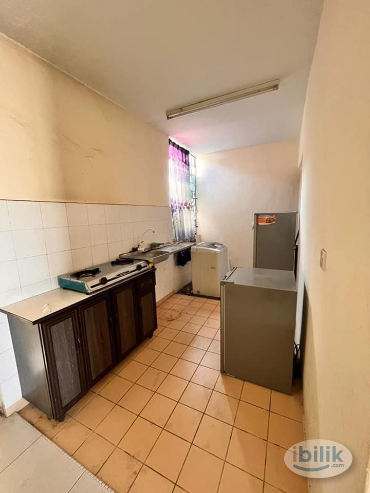 1207. Single Room at Miharja Condominium, Cheras - Image 5