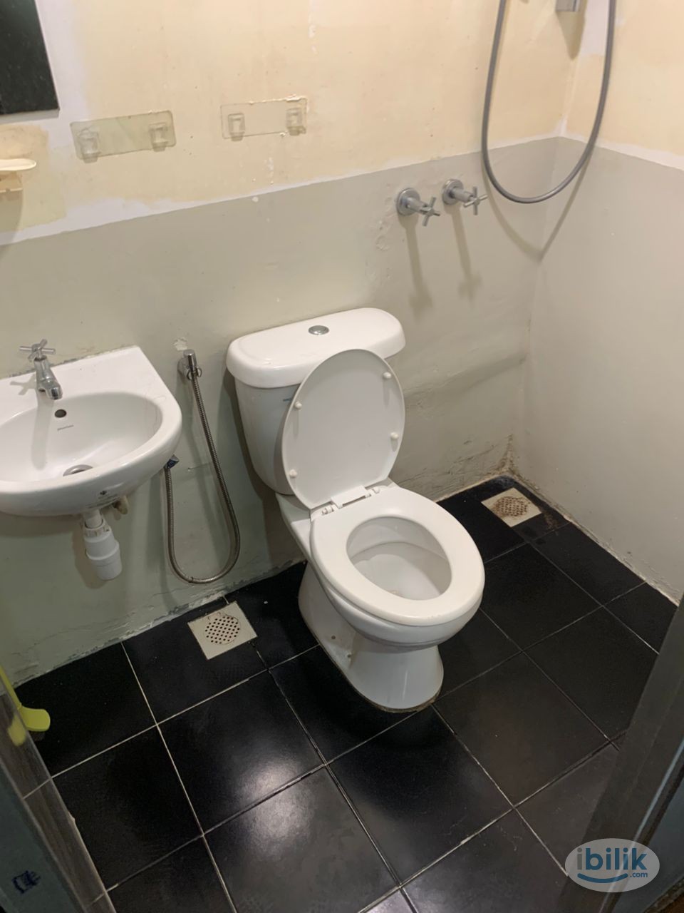 Free WiFi 🔥 Free Water Bills ‼️ Limited Rooms - Image 1