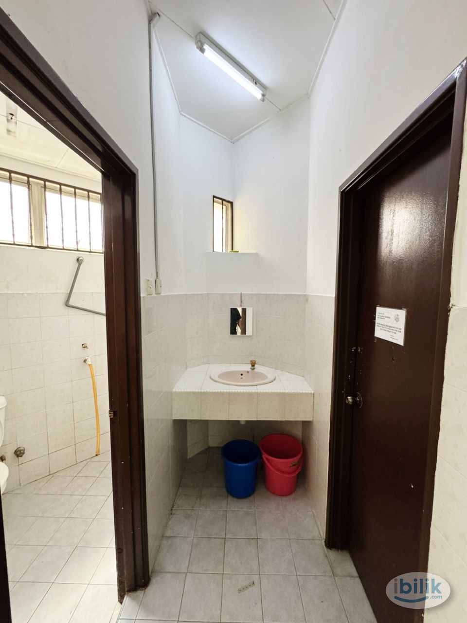 🏠Fully Furnished Medium Room (Attached Sharing Bath) for Rent – Jalan BU 3/1, Bandar Utama (Near MRT & 1 Utama) - Image 2