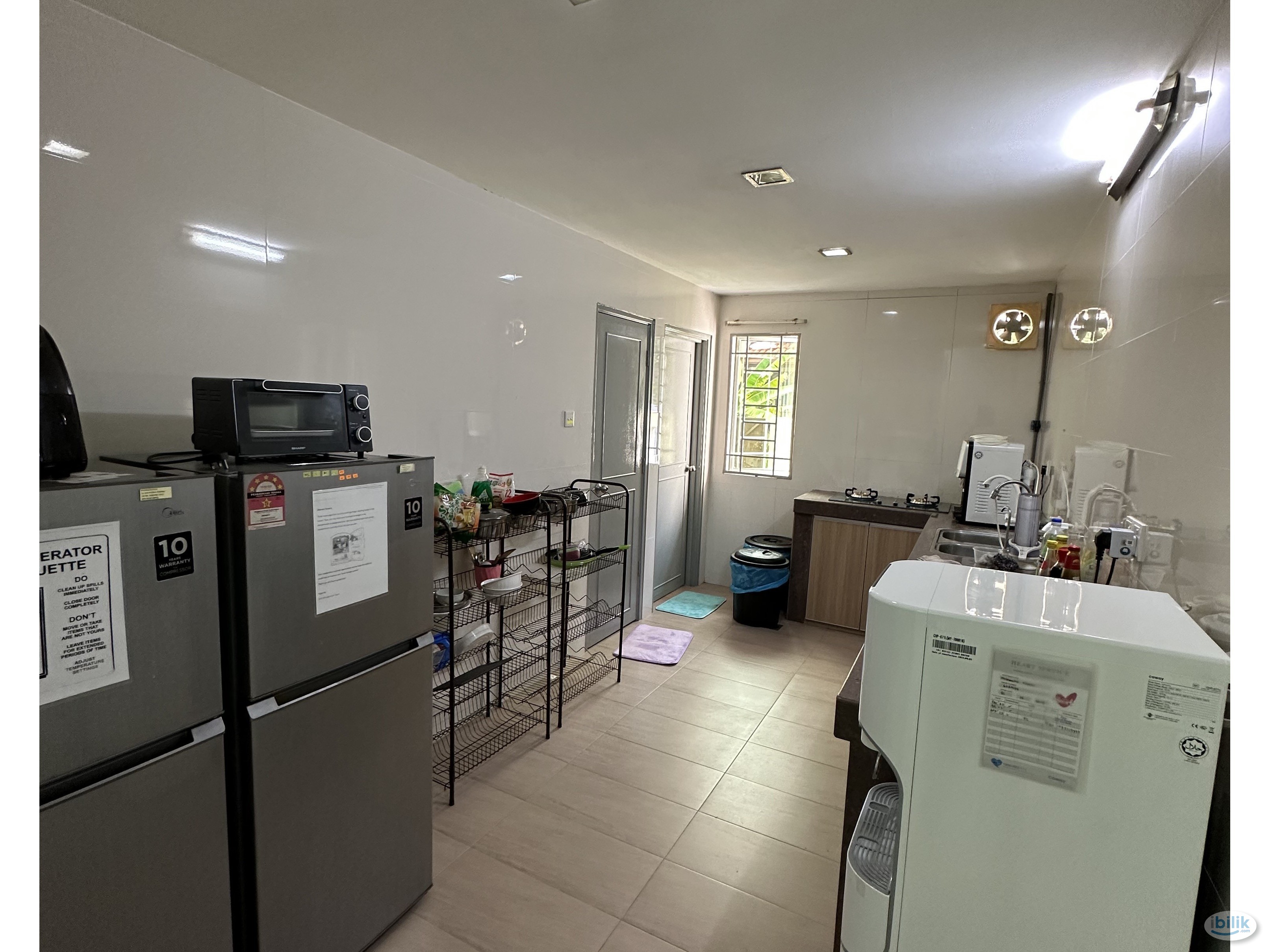 🏠room for rent 🚊-near LRT-📍putra height📍jln putra bahagia📍putra permai - Image 3