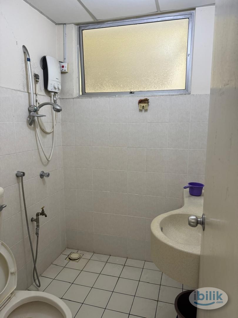 PV5 1 Medium+1 master Bedroom to rent - Image 3