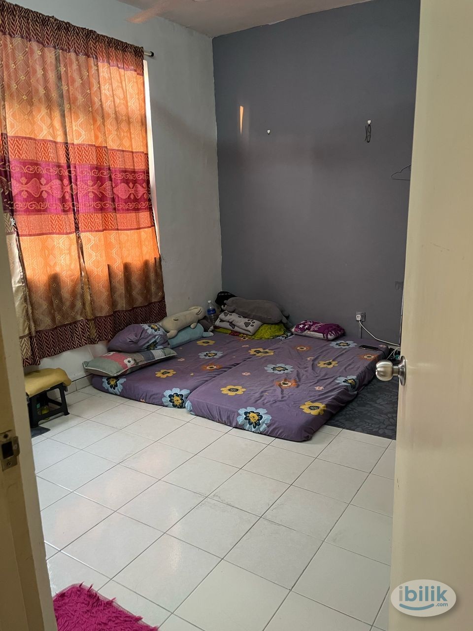 MIDDLE Room at Lagoon Perdana, Bandar Sunway-6 min walking to SUNWAY GEO, SUNWAY HOSPITAL MEDICAL CENTER, BRT - Image 1
