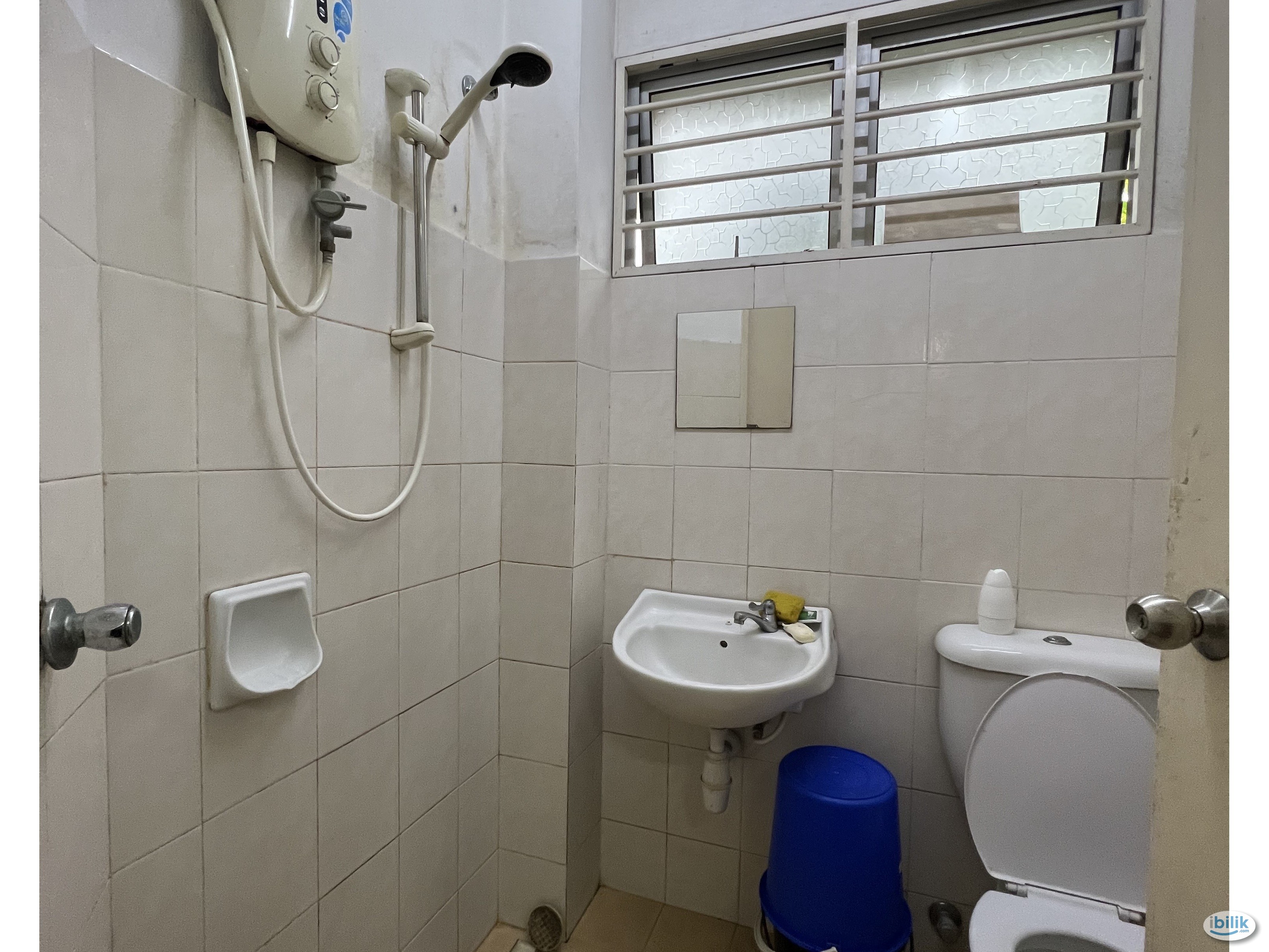 Affordable Single Room at  jALAN TEMPUA 13, Puchong - Image 1