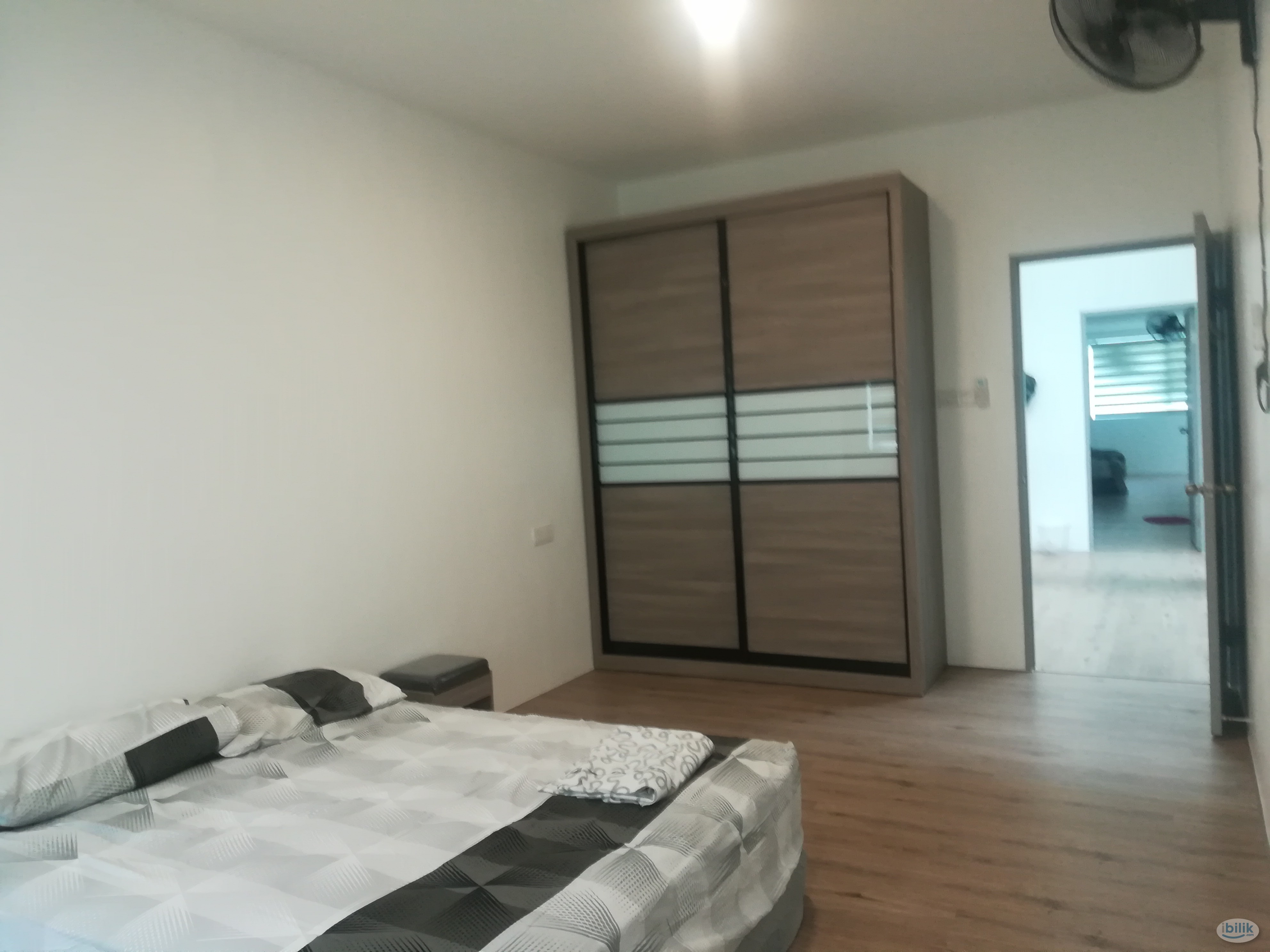 Kuching Female Room (chinese only) - Image 1