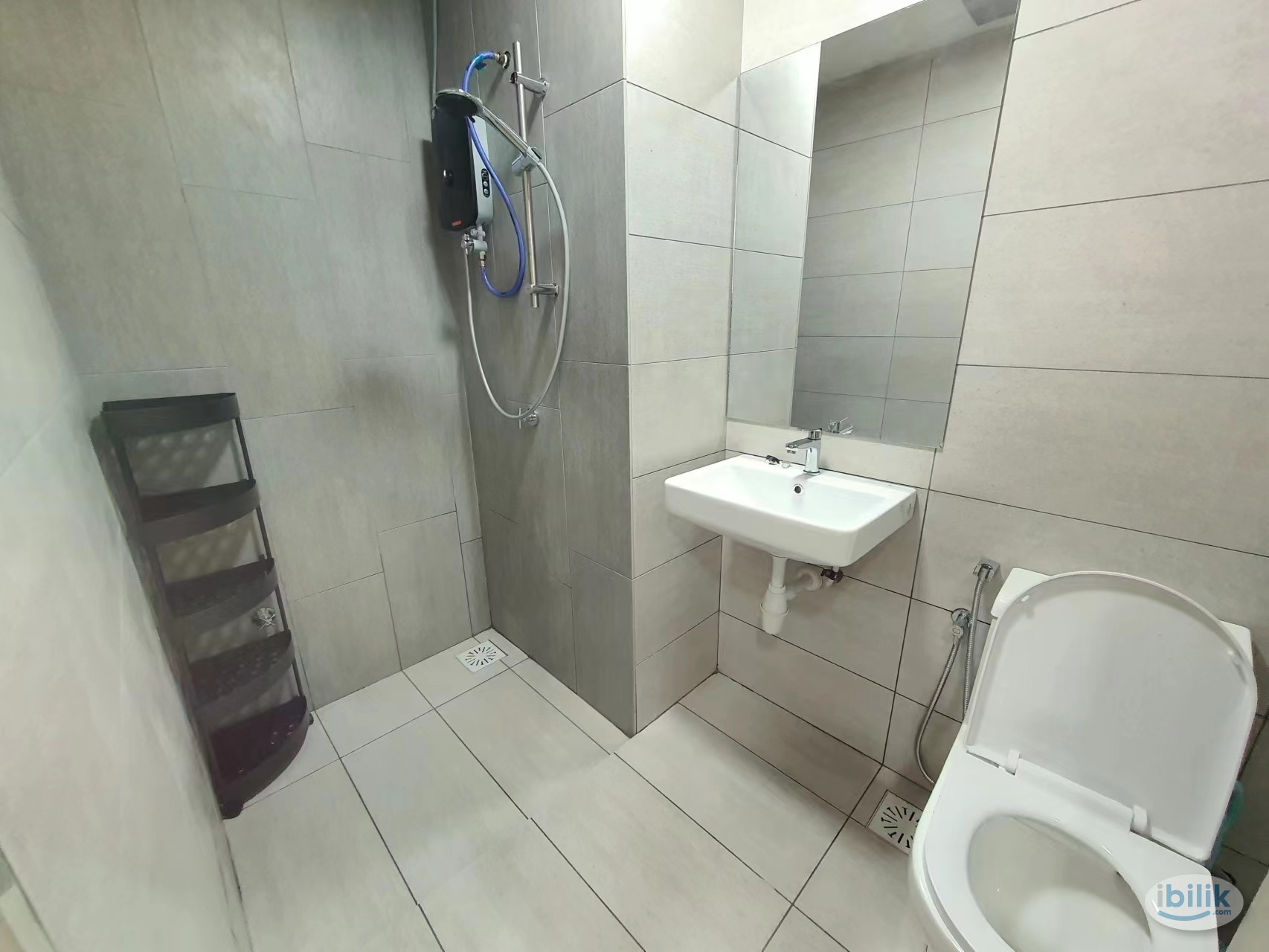 ‼️ Weekly Cleaning + 0 Admin Fee + LOW DEPOSIT ✨  Kuchai Medium Room  - Image 3