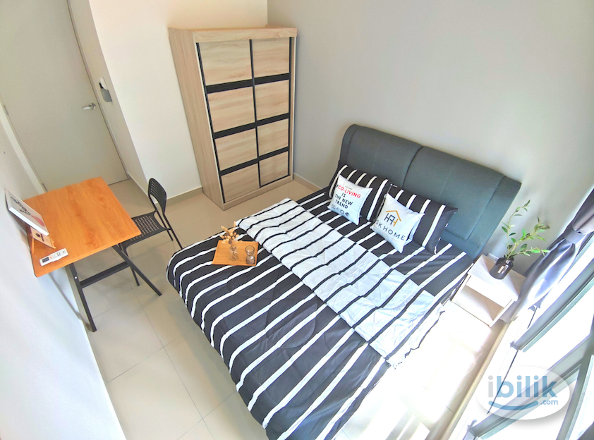 CITIZEN 2 MEDIUM ROOM FOR RENT - Image 1
