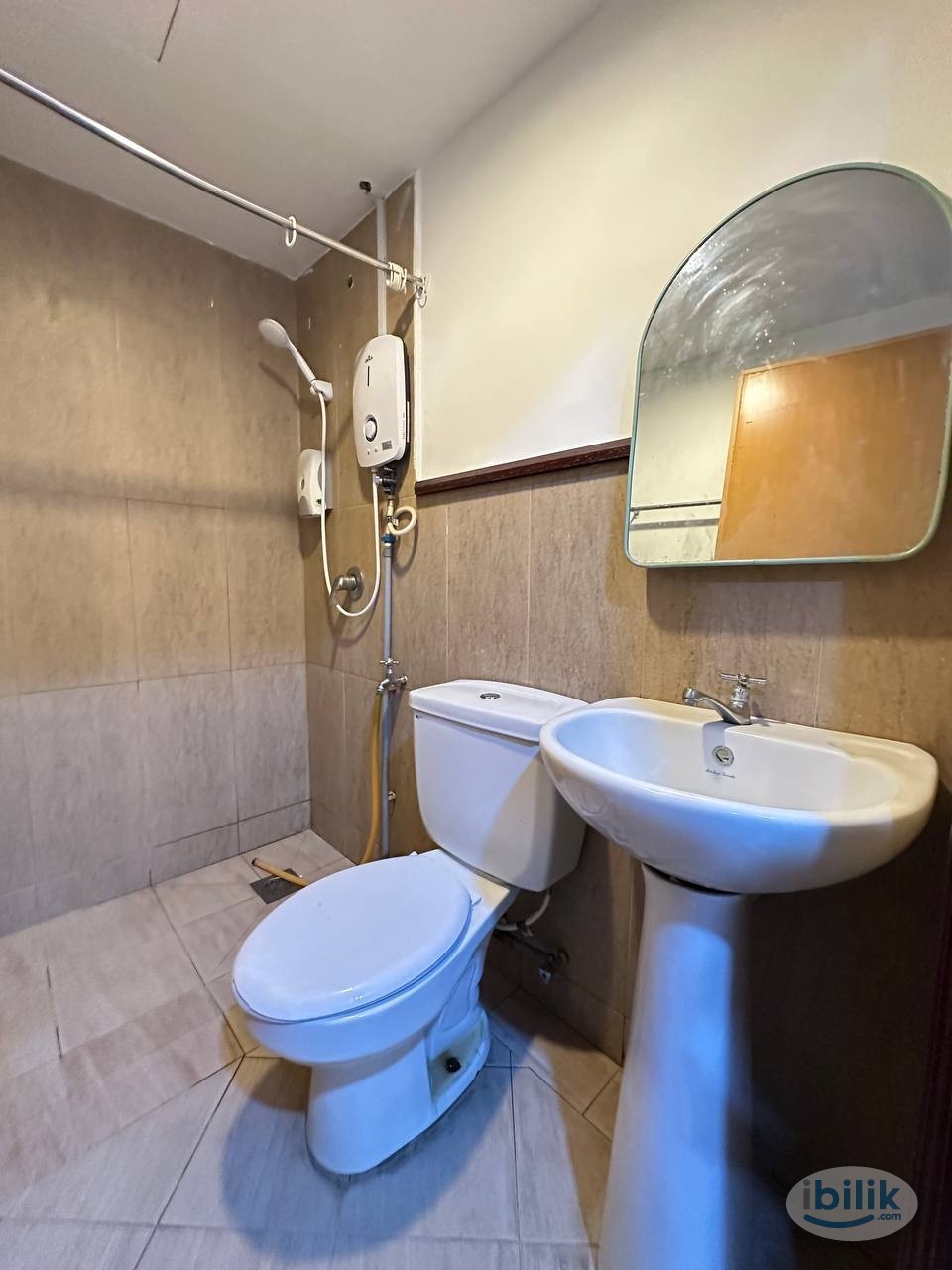[ 5mins To IOI Puchong ｜Private Bathroom ] ❤️‍🔥 Super Comfort Hotel Master Room For Co-Living at Puchong‼️ - Image 4