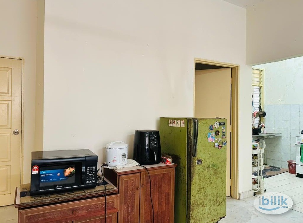 [1 month deposit only!!] Middle Room at Lagoon Perdana, Bandar Sunway - Image 5