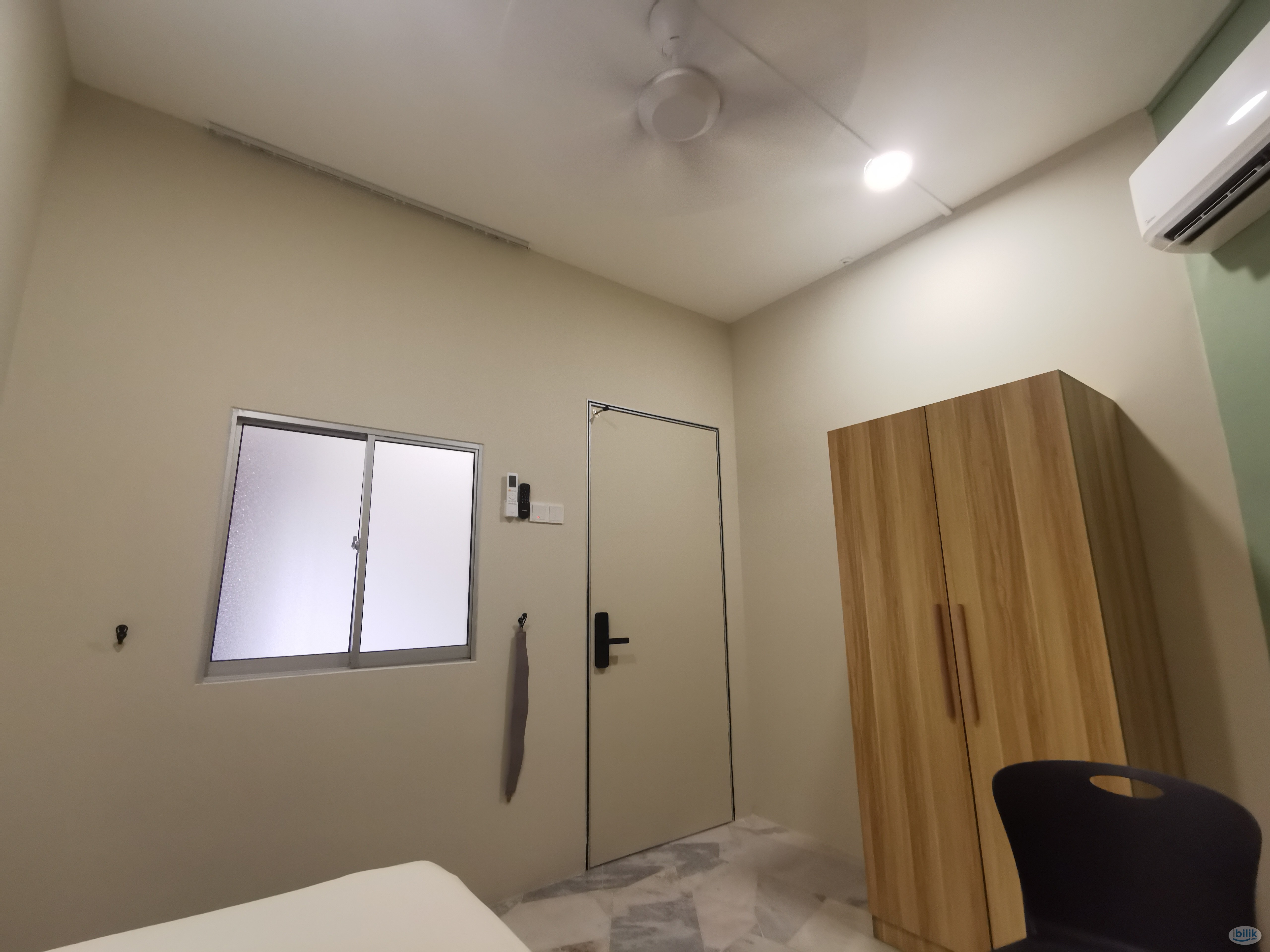 Single Room at Indah Villa, Bandar Sunway - Image 5