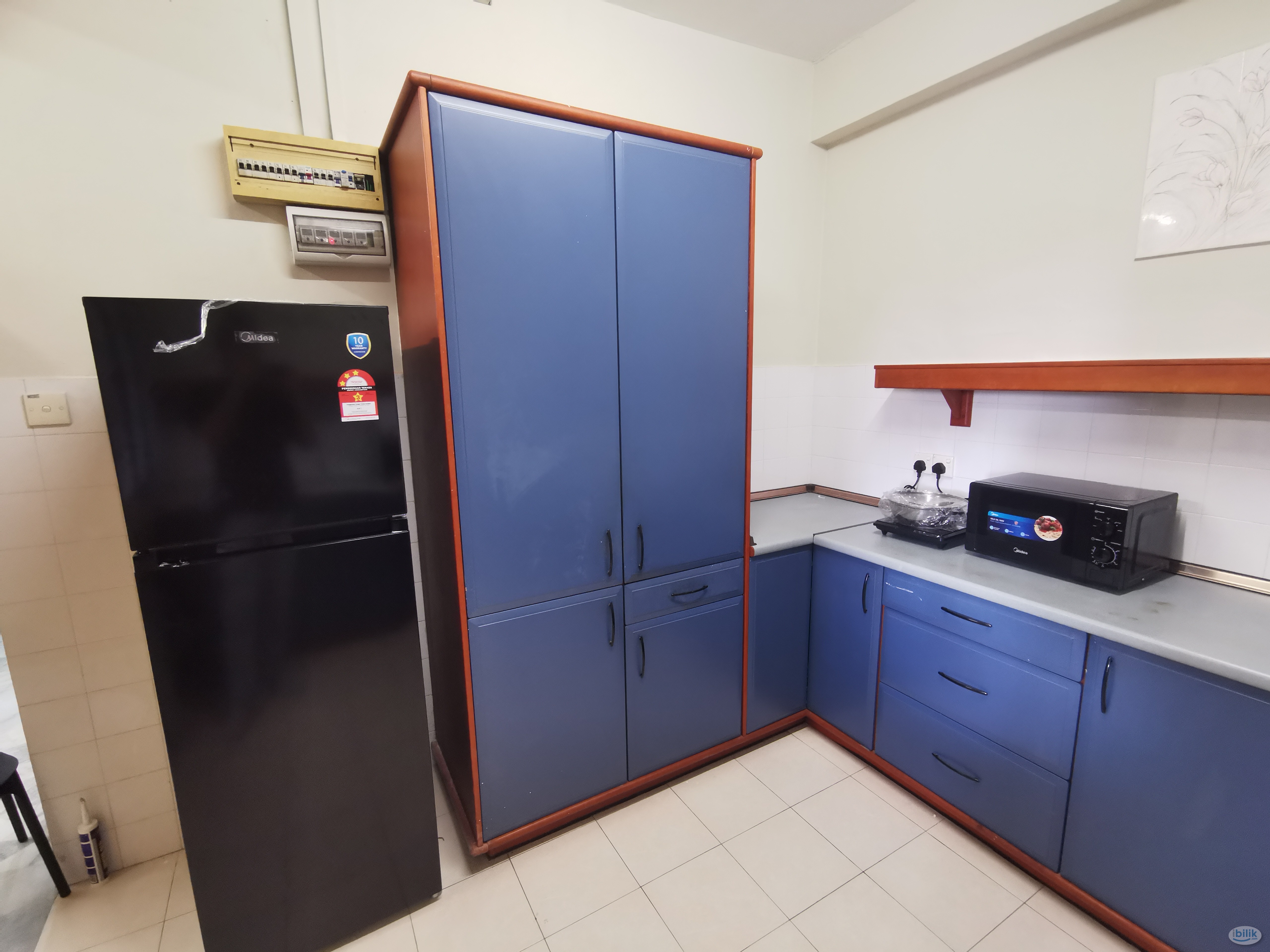 Middle Room - Indah Villa - Image 2