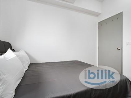 Exclusive Fully Furnished Private Medium Room, Walking Distance LRT MRT - Image 3