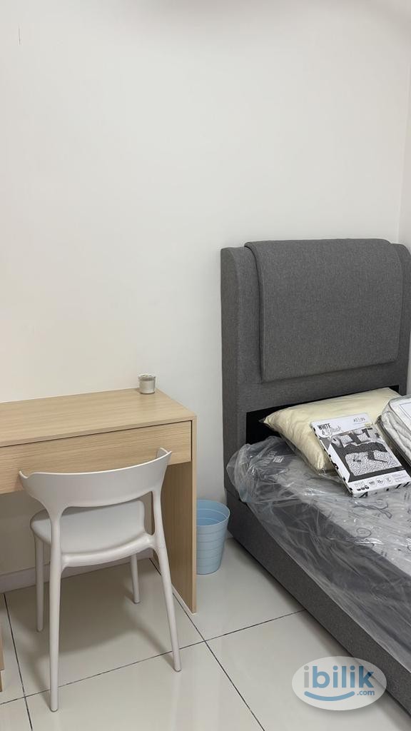 Single Room 2  at The Glenz Condominium , Shah Alam - Image 1