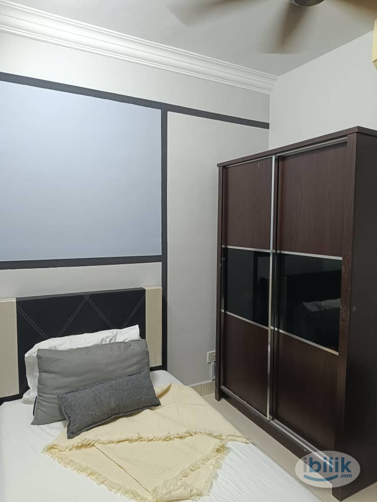 Middle Room for Rent in Jelutong Area - Image 4
