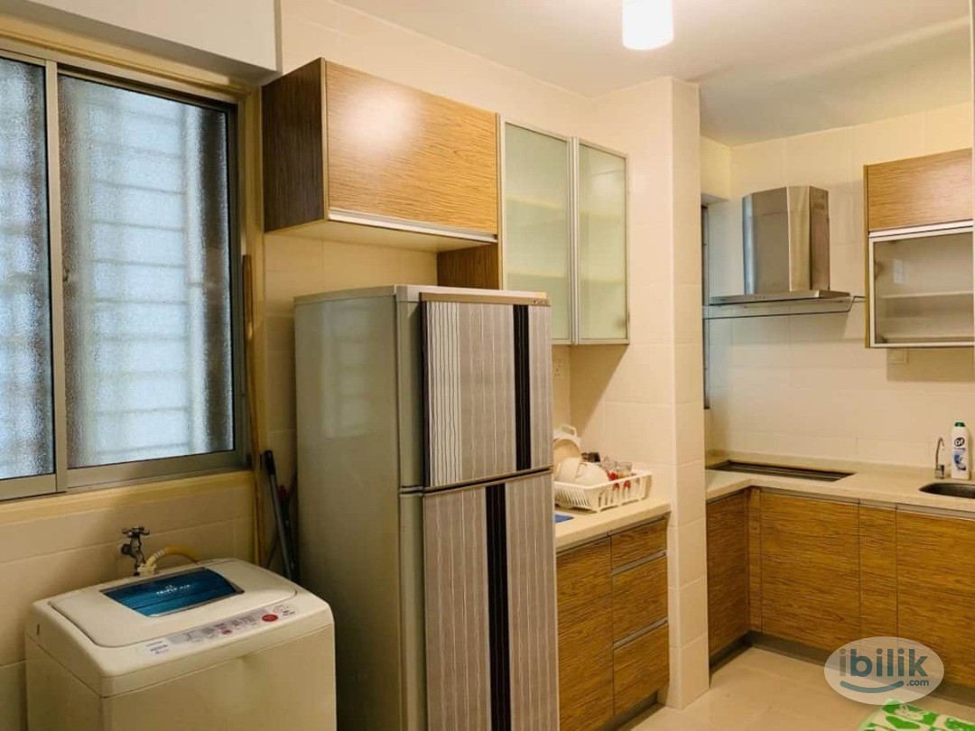 Mixed Gender Room For Rent in Georgetown, Penang - Image 1