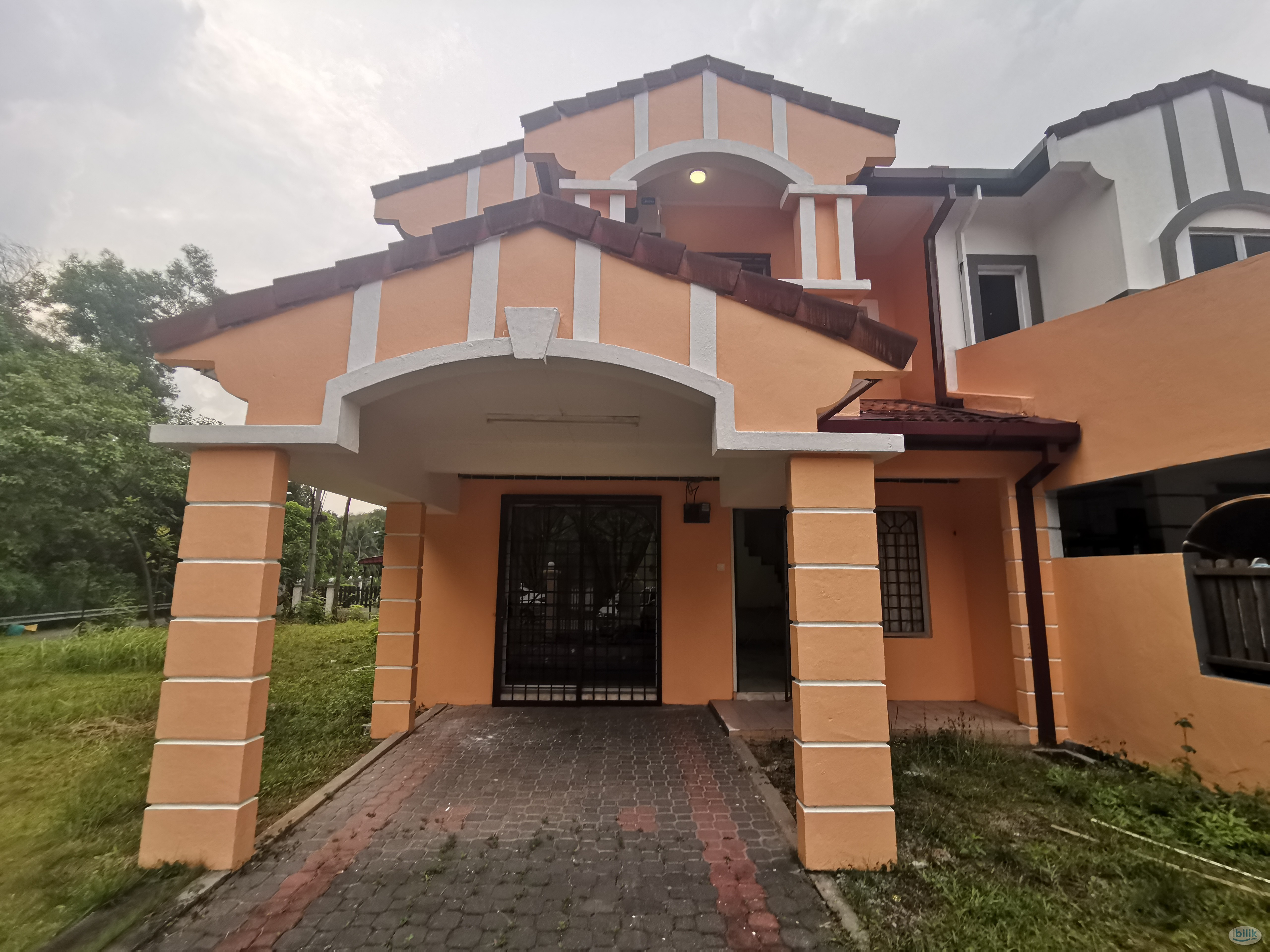 USJ27 near One City, Main Place, Room for rent in landed house, FF - Image 5