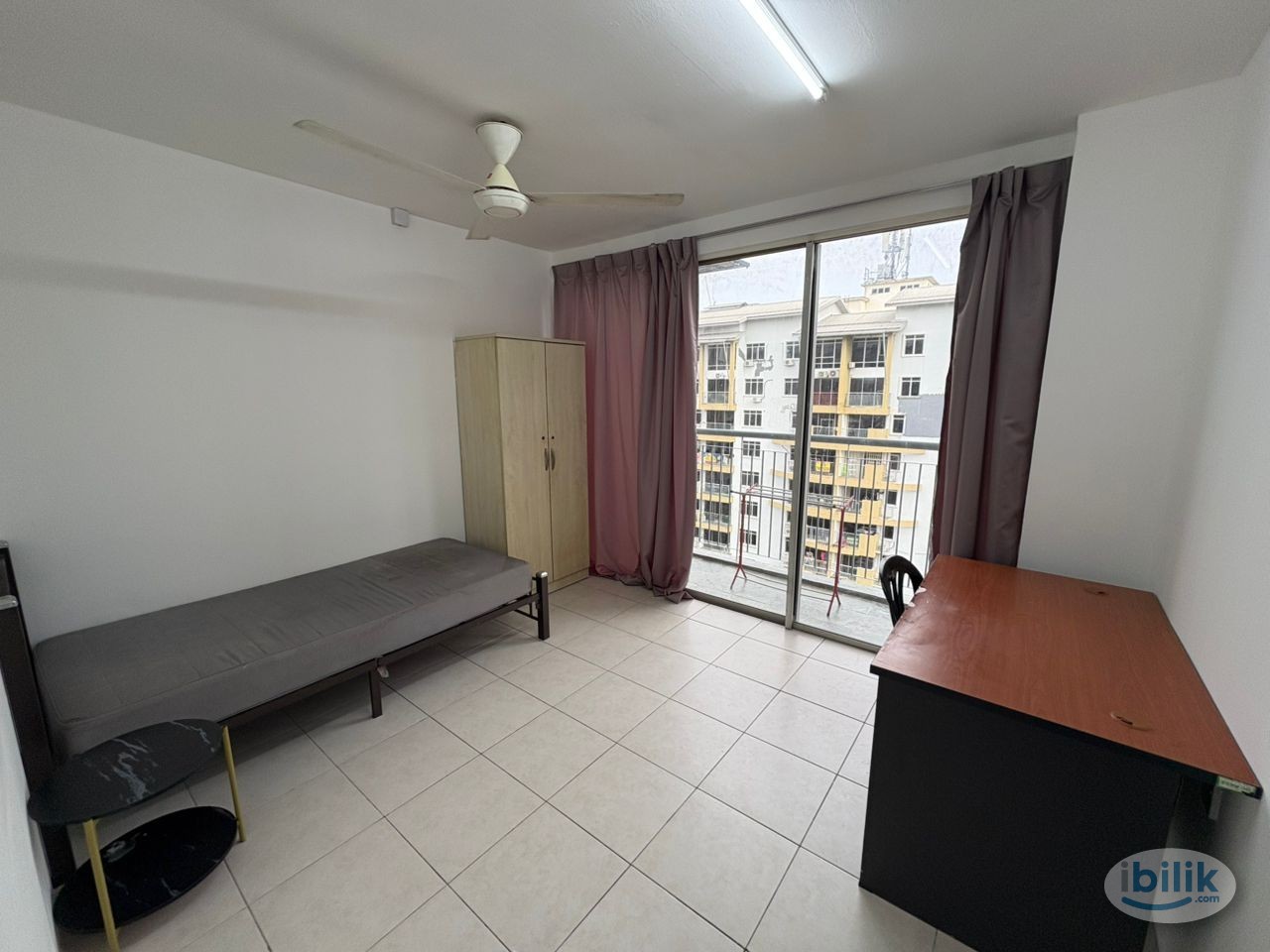 [Female Only] Single Room with Balcony at Cyberia SmartHomes, Cyberjaya - Image 1