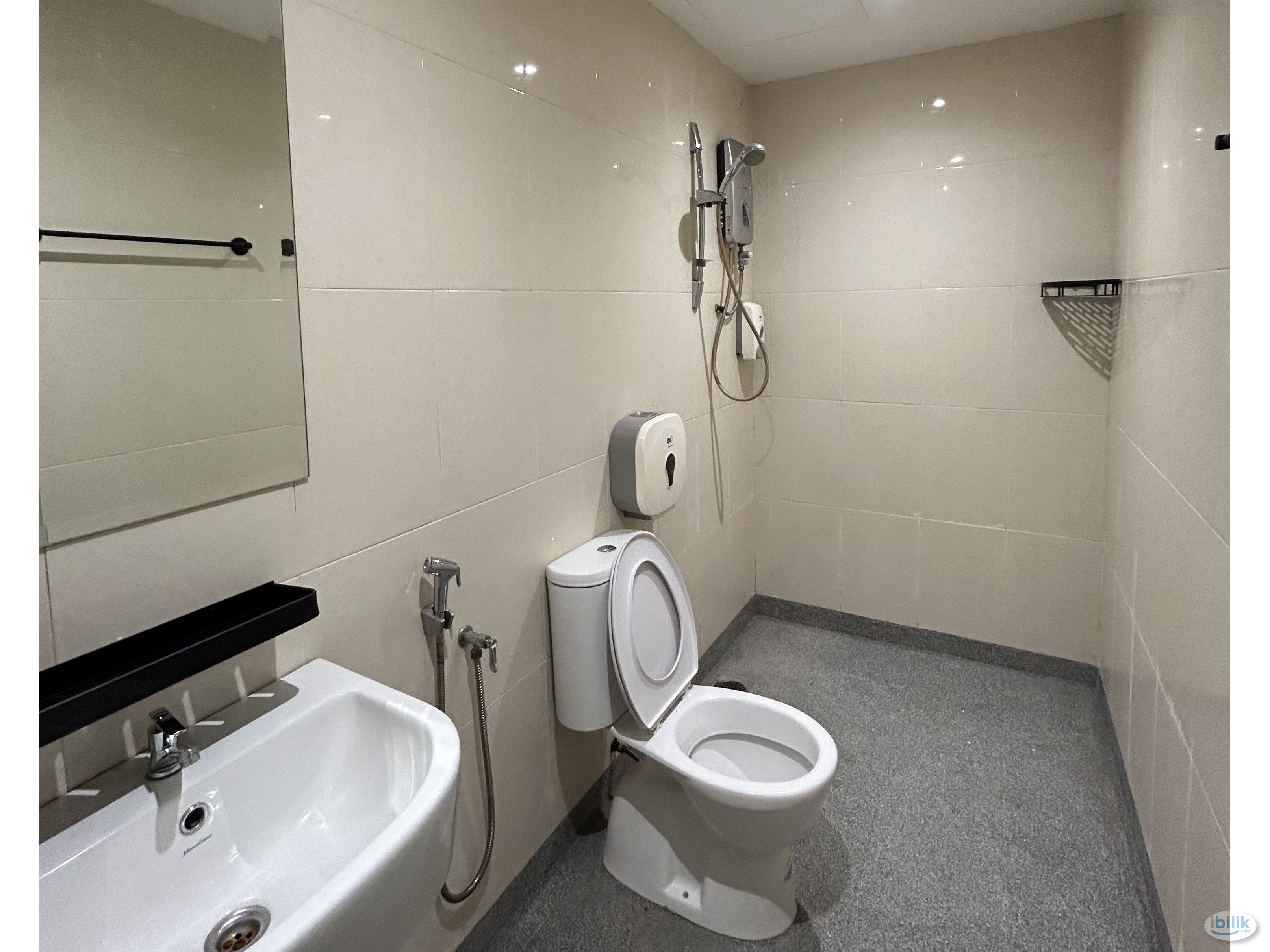 ZERO DEPOSIT❗️| NEW COLIVING AT CHOWKIT🏡| IMMEDIATELY MOVE IN🚨 - Image 3