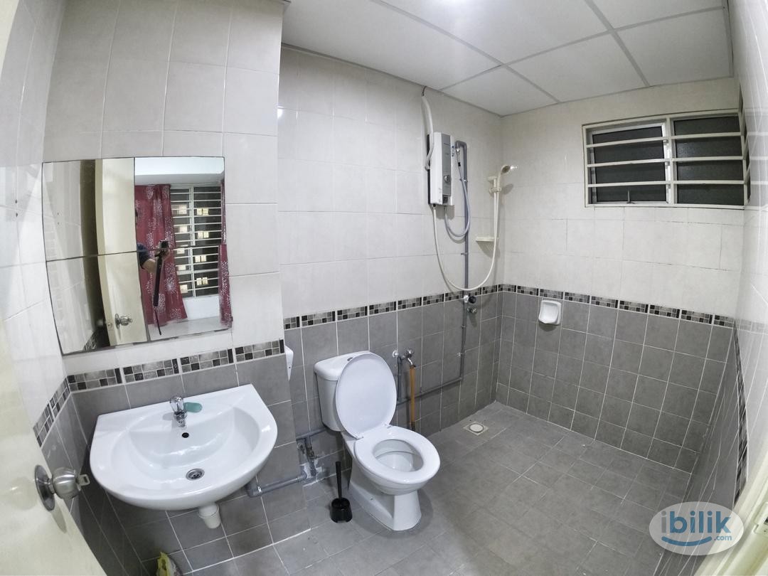Master bedroom /SHARING ROOM/Master Room at Selayang Point, Selayang/fully furnised/ girl muslim - Image 3