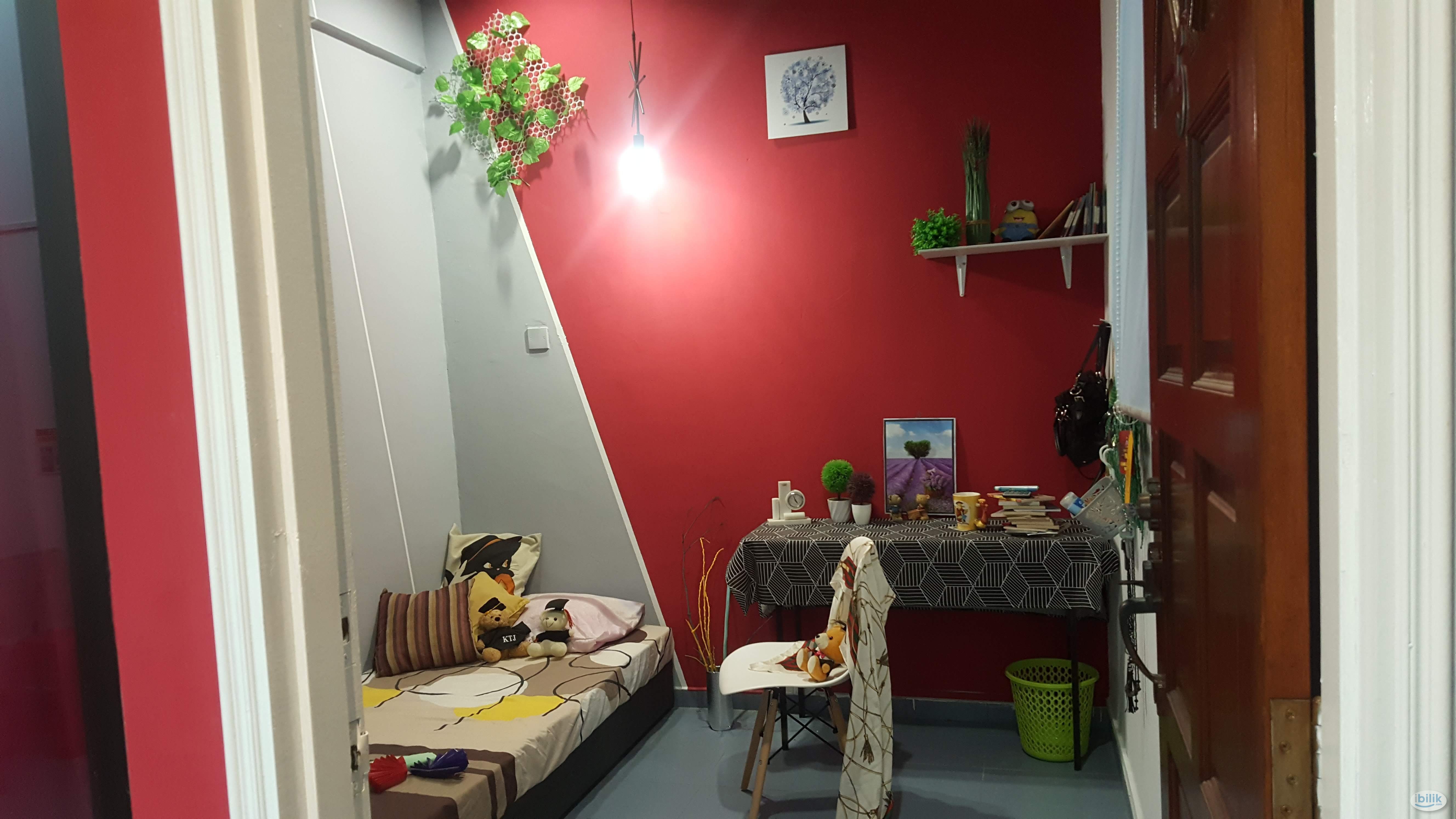 Bilik Perempuan-RM500 termasuk utilities -Balakong,Cheras Jaya-Parking percuma - Image 1