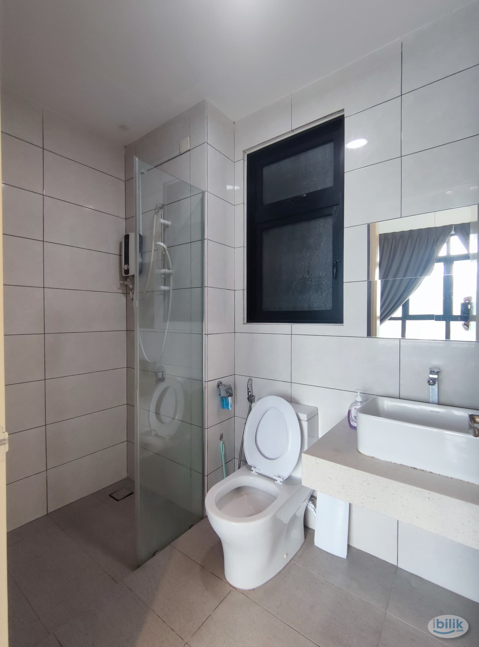 Private Student Rooms for Rent - Image 2