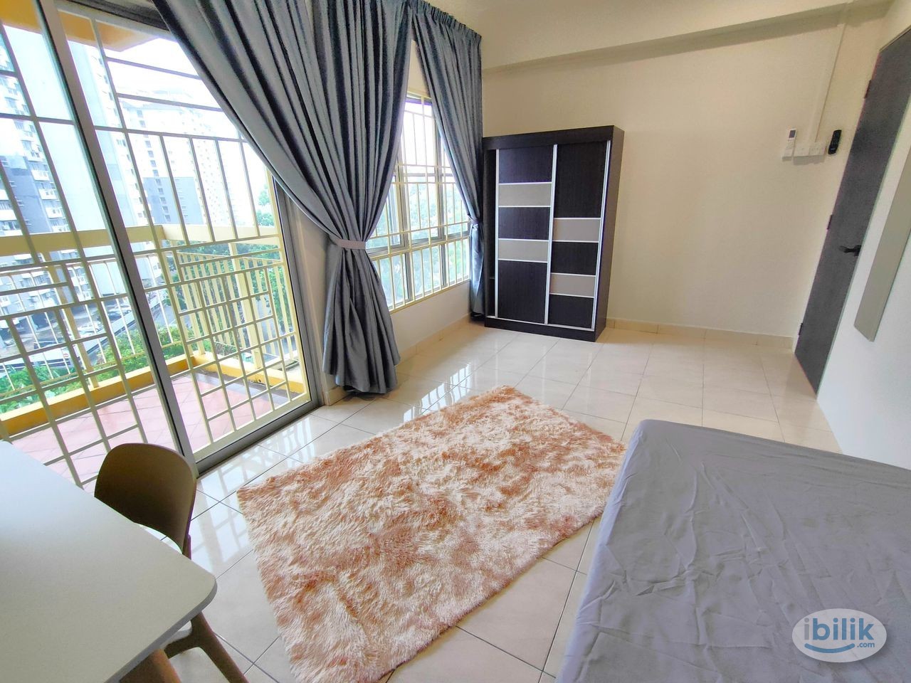 Middle Room at  Endah Puri, Sri Petaling - Image 1